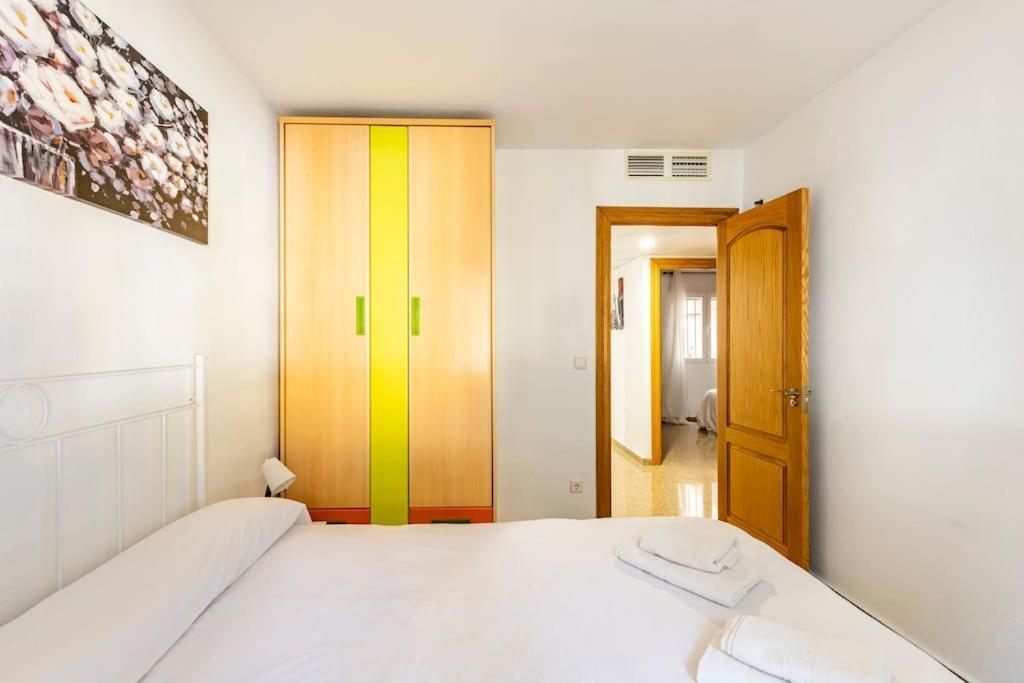 Amplio Piso Para Disfrutar Del Centro De Malaga Con Parking Gratuito Exterior foto
