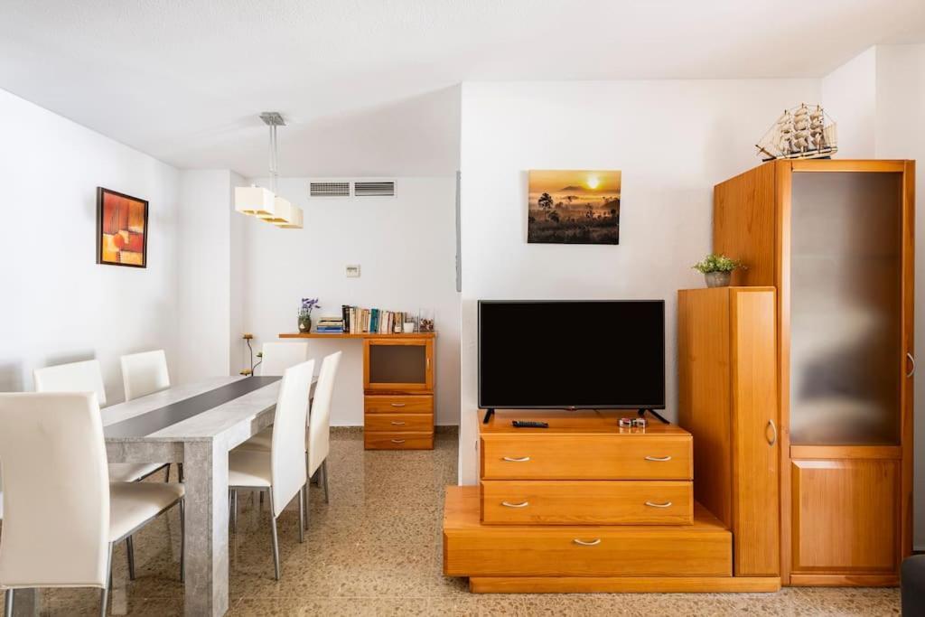 Amplio Piso Para Disfrutar Del Centro De Malaga Con Parking Gratuito Exterior foto